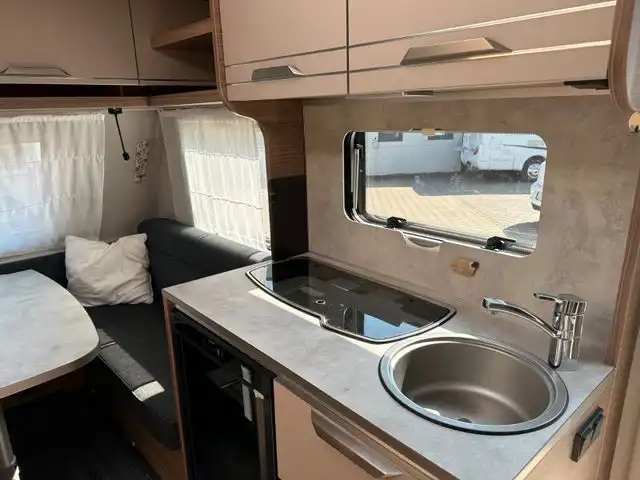 KNAUS SPORT 400 LK 